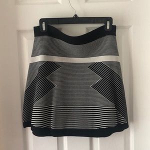 Black and white printed skirt